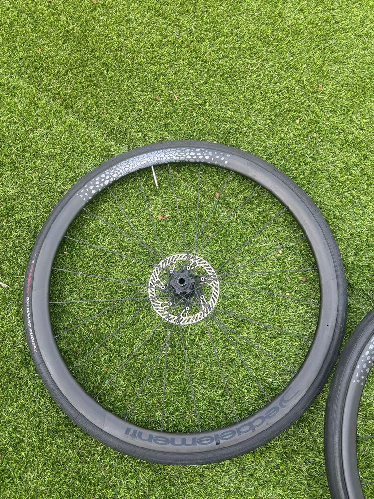 Used Deda Wheels 2024 bike — image 3 of 9