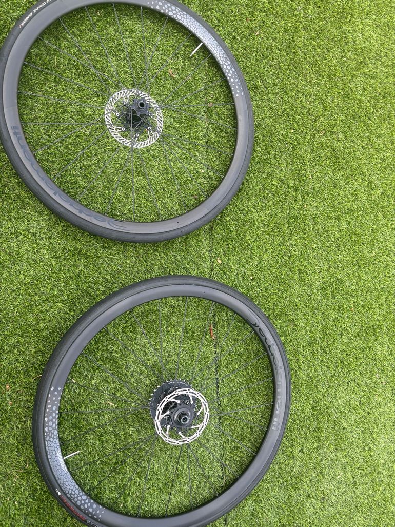 Used Deda Wheels 2024 bike — image 8 of 9