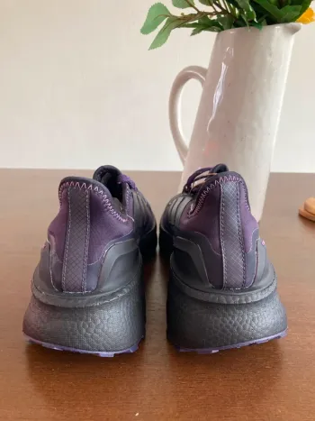 Used Adidas Ultraboost 5 GTX bike — image 7 of 8