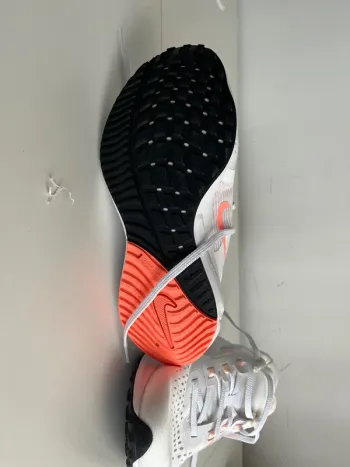 Used Nike Zoom Vomero 15 bike — image 7 of 7