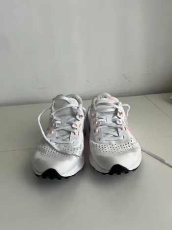 Used Nike Zoom Vomero 15 bike — image 2 of 7