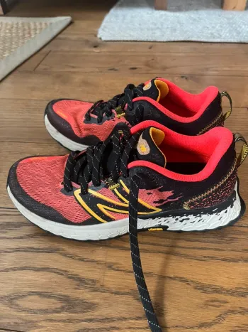 Used New Balance T41 bike — image 3 of 8