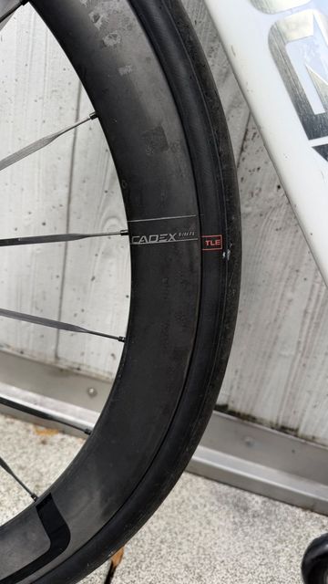 Używany Cadex Ultra 50 2024 bike — zdjęcie 1 z 8