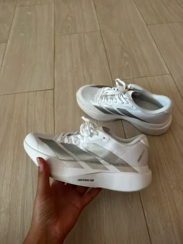 Adidas Adizero Running Shoes usato