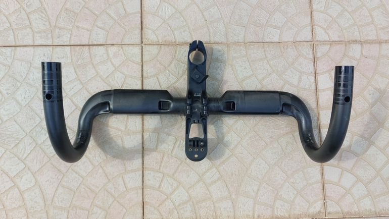 Brugt Deda Superbox EVO Stem and Superzero RS Handlebar 2025 bike — billede 4 af 4