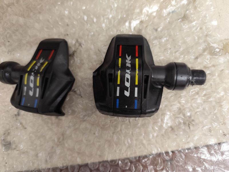 Used look blade gen., 4 2025 Drivetrain & Pedals