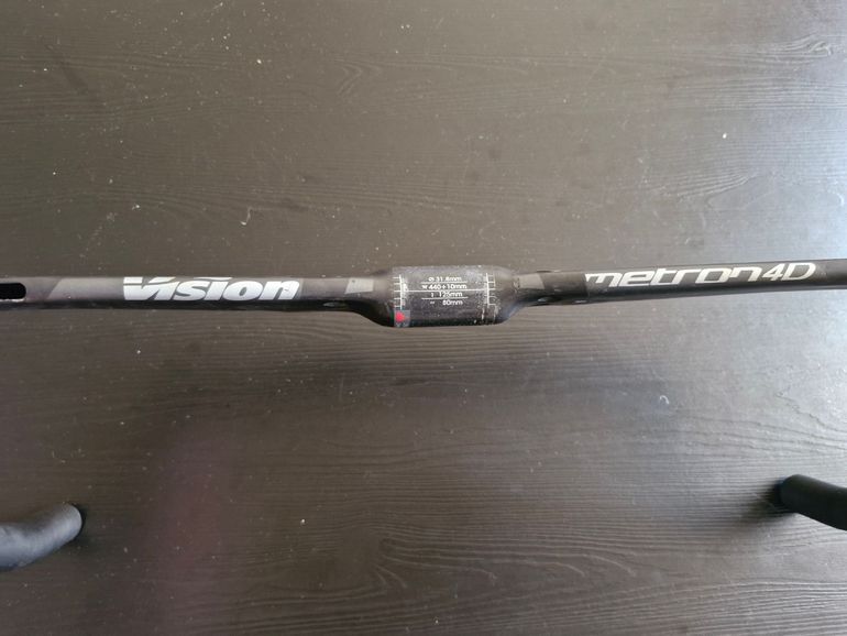 Brugt Vision Metron 4D Handlebar 2024 bike — billede 3 af 4