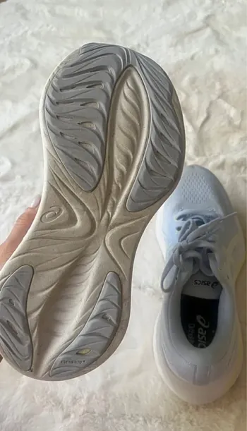 Used Asics Gel Stratus 4 bike — image 3 of 9