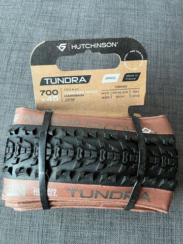 Used Hutchinson Tundra 2026 Tyres & Tubes