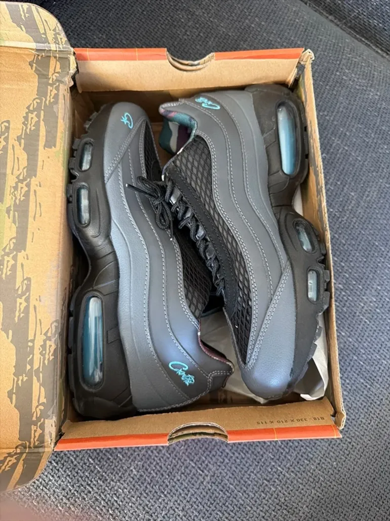 Used Nike Air Max 95 Cortez bike — image 8 of 8