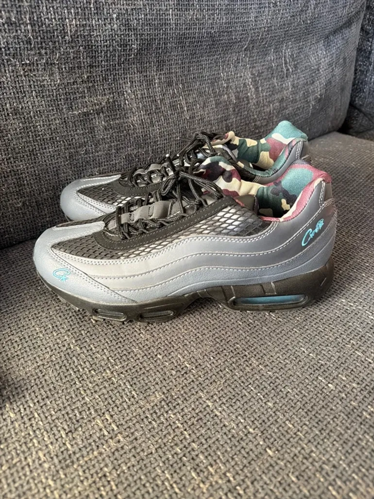 Used Nike Air Max 95 Cortez bike — image 4 of 8