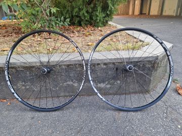 Shimano Hi Tech 28/29 Wheels 2023 Wheels usato