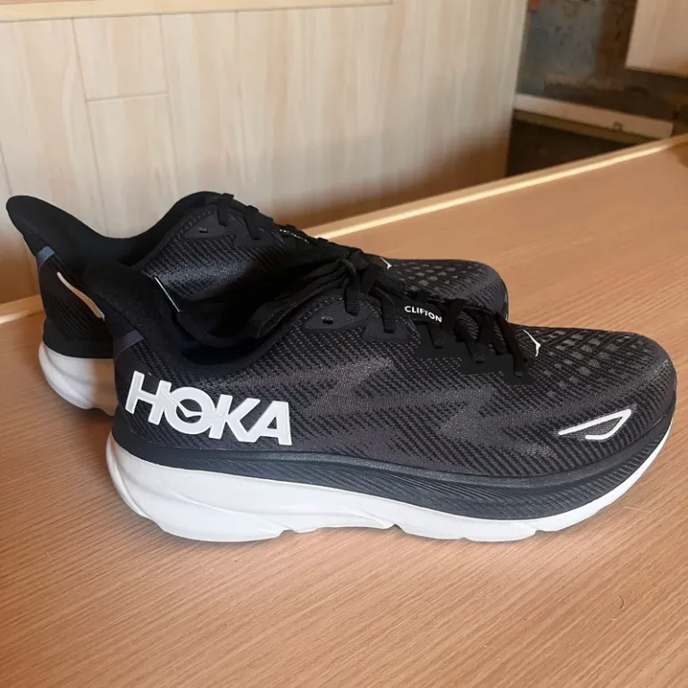 Gebrauchtes Hoka Clifton 9 bike — Bild 2 von 6