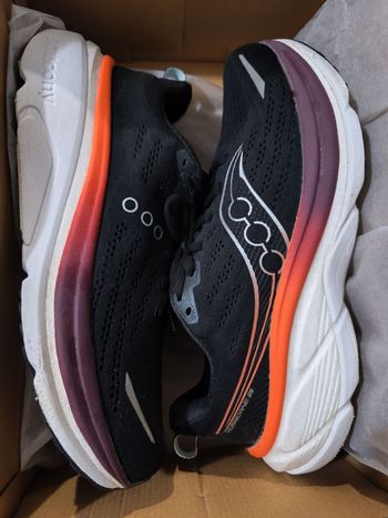 Used Saucony Hurricane 25 2026 Running Shoes