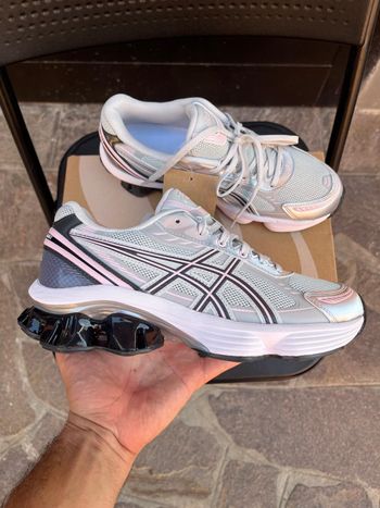 Gebrauchtes Asics GEL-KINETIC FLUENT Sneakers Running Shoes