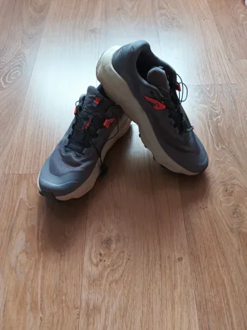 Brugt Salomon Ultra Glide 3 Running Shoes