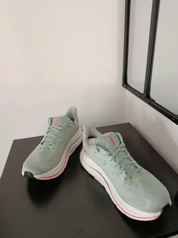 Gebrauchtes Hoka Clifton 10 bike — Bild 9 von 14