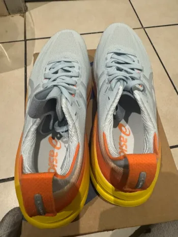 Used Asics Gel-Nimbus 28 bike — image 16 of 18