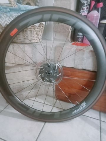 Used Zipp 303s 2025 bike — image 3 of 4