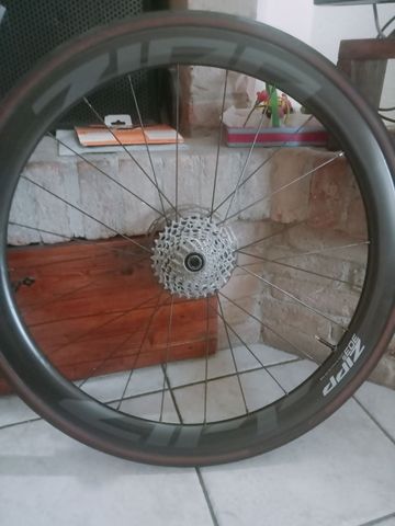 Used Zipp 303s 2025 bike — image 4 of 4
