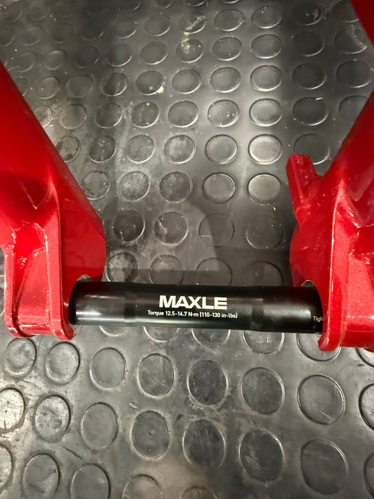 Brugt RockShox Boxxer Ultimate 2025 bike — billede 3 af 7