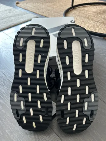 Tweedehands Adidas Running Shoes bike — afbeelding 4 van 5