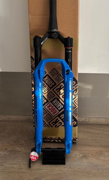 Used RockShox SID Ultimate SL Fork bike — image 13 of 16