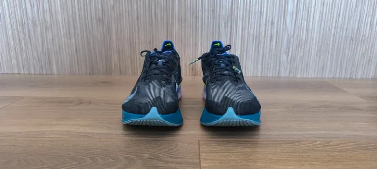 Used White ZoomX Vaporfly Next% 4 bike — image 8 of 12