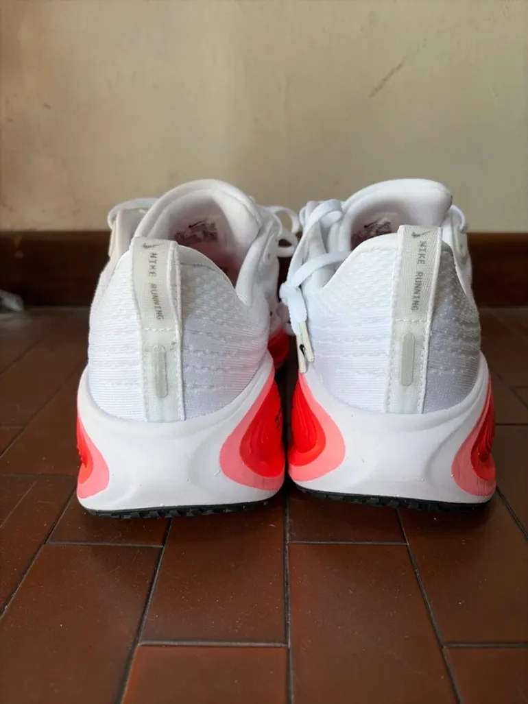 Brugt Nike Vomero Plus bike — billede 3 af 5