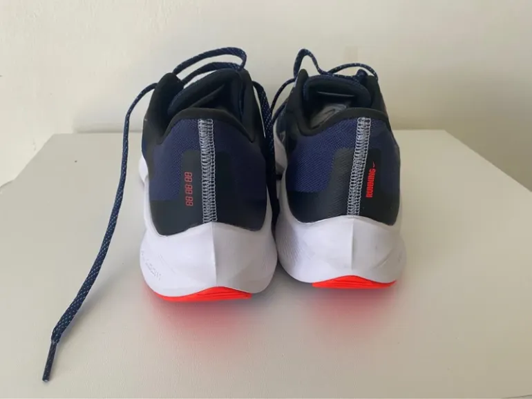 Nike Herren Schuhe bike usato — immagine 5 di 5