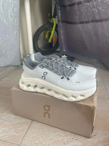 Použité On Running On Chaussures bike — obrázek 3 z 5
