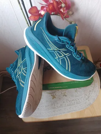 Used Asics Gel-Cumulus 26 bike — image 4 of 8