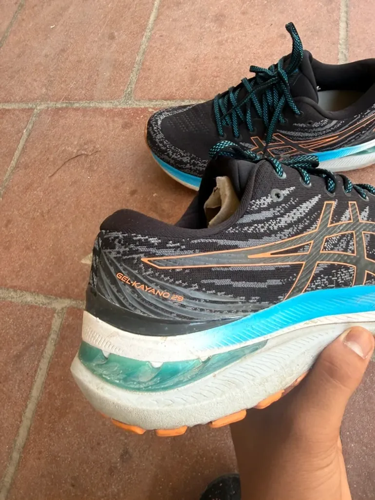 Used Asics Shoes bike — image 2 of 7