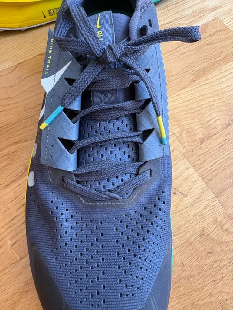 Używany Nike Zoomx Zegama Trail 2 bike — zdjęcie 7 z 10