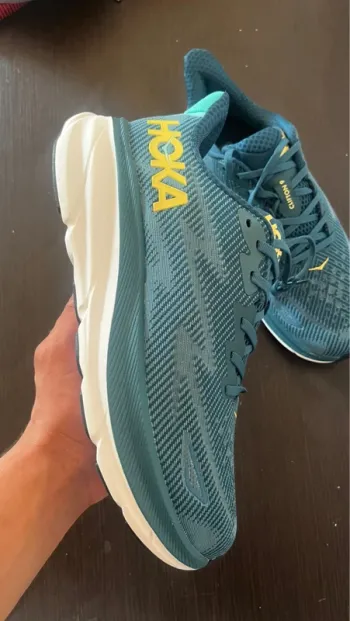 Brugt Lightweight HOKA Clifton 9 bike — billede 4 af 8