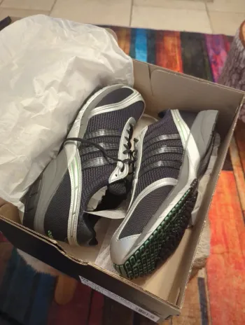 Used Adidas Adizero Adios OG bike — image 8 of 8