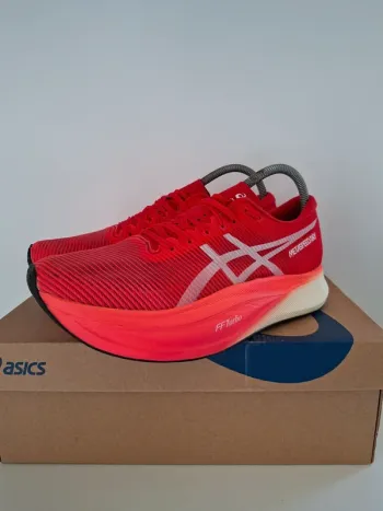 Asics MetaSpeed Sky + bike d'occasion — image 5 sur 14