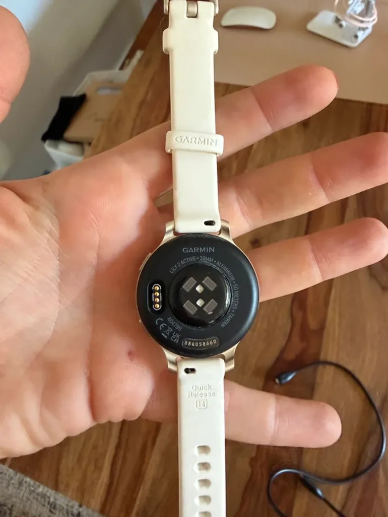 Garmin Lily 2 bike d'occasion — image 2 sur 12