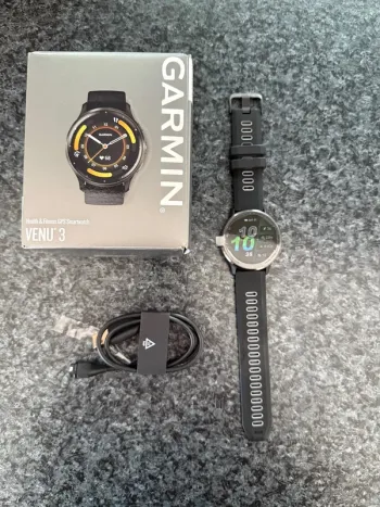 Used Garmin Venu 3 Electronics