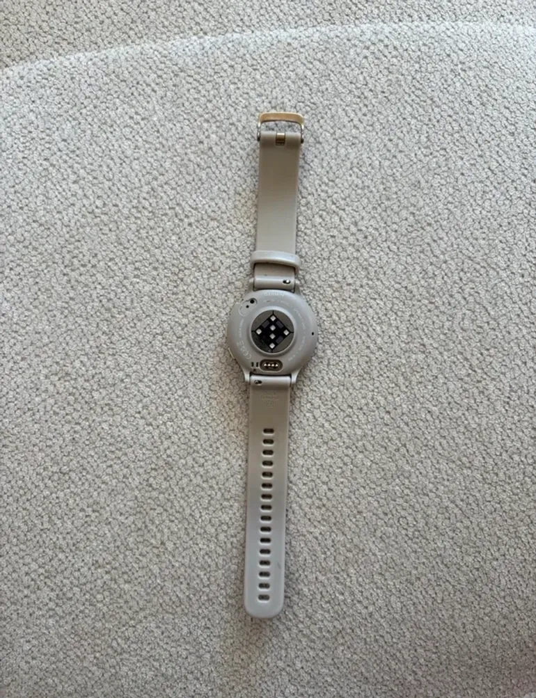 Used Garmin Venu 3s bike — image 4 of 4