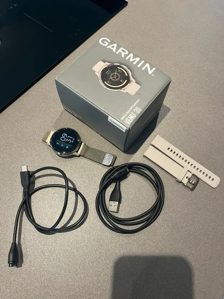 Garmin Venu 3s bike usato — immagine 2 di 3