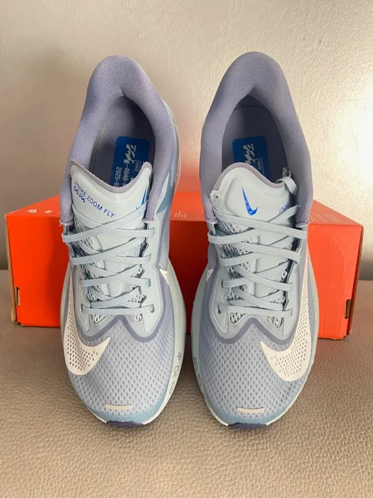Tweedehands Nike Zoom Fly 6 bike — afbeelding 2 van 8