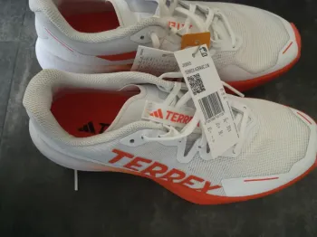 Gebrauchtes Adidas Terrex Agravic 3 W Running Shoes