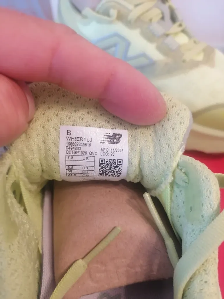 Gebrauchtes New Balance Hierro 9 bike — Bild 3 von 10