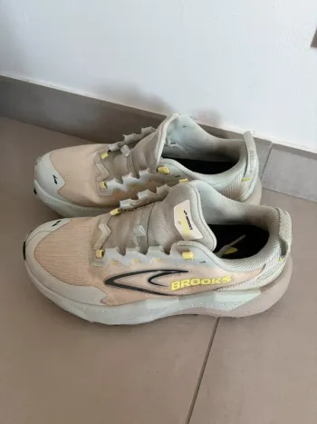 Used Brooks Trail Running Shoes
