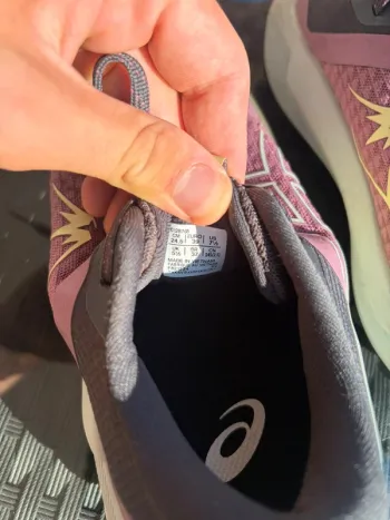 Used Asics Trabuco 13 bike — image 5 of 7