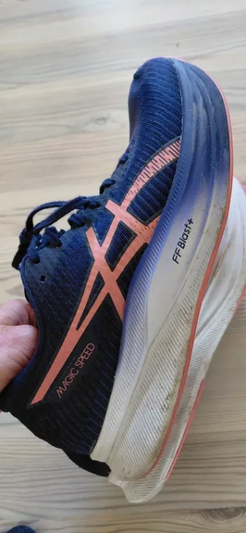 Gebrauchtes Asics FF Blast bike — Bild 2 von 4