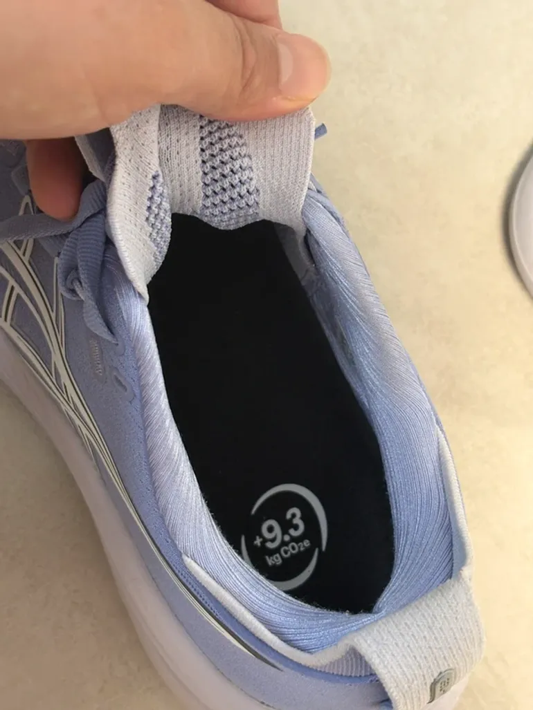 Used Asics Gel Nimbus 28 bike — image 5 of 7