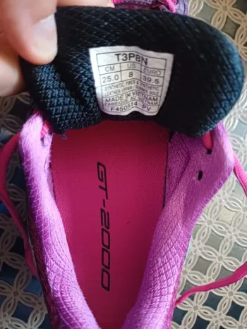 Used Asics Gel GT 2000 bike — image 3 of 4