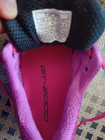Used Asics Gel GT 2000 bike — image 4 of 4